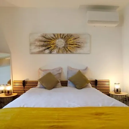 2 Chambres, Proche Gare, Wifi, Jardin, Parking